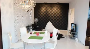 Art Apartment - Image 2