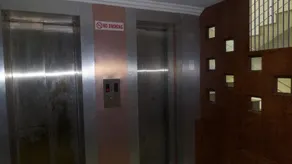Hotel Revis Heights - Image 2