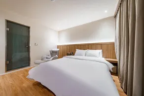 W Motel Juan - Image 3