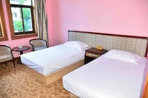 Landao Holiday Inn - Image 4