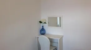 Lux Apartments - Image 5