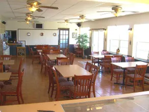 The Waterfront Motel - Image 3