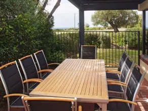 Dunsborough Holiday Homes - 25 Elmore Road - Image 3