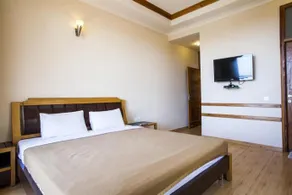 Pine Drive Resort - Image 4