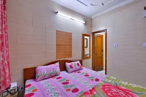Hotel Ashiana - Image 2