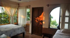 Hotel Ananda - Image 2
