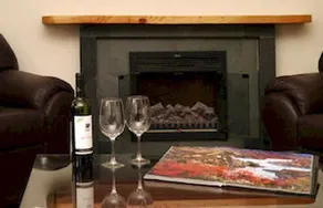 Apart Home - Image 4