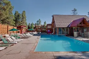 Spend the week at Valdoro Mountain Lodge & quaint Breckenridge Village - - Image 5