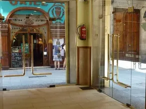 Hotel Comercio Barcelona - Image 2