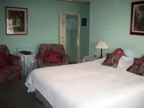 Blenheim Guest House - Image 3