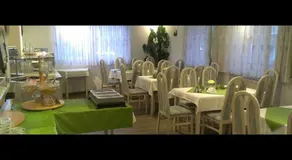 Germania Stadthotel - Image 5