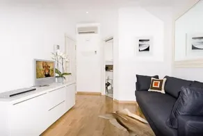 Friendly Rentals Mistral - Image 5