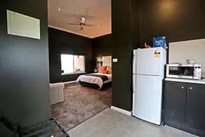 Currency Creek Vineyard Villas - Image 2