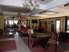 Hotel California Angeles City - Image 4