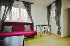 Apartment Downtown Sabadell - Image 5