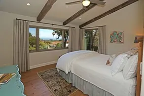 Point Of View Holiday Home - Image 3