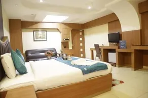Oyo Rooms Main Road Ranchi Club - Image 3