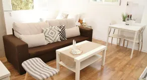 Holiday studio apartment near the Bahá ' í gardens - Image 2