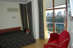 Orange Otel - Image 2