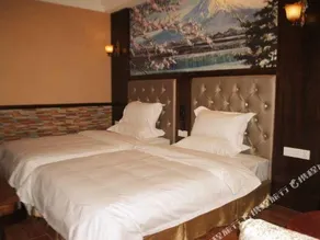 Bobbin Hotel - Image 3