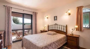 Villa Palmeira Galé Beach - Image 5