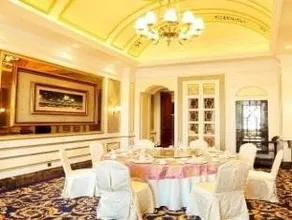 Nine Dragons Resort San Marco Hotel - Image 3