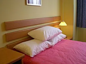 Home Inn (Shanghai Hongqiao Airport Hongmei Road Branch) - Image 3