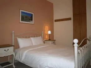 GUESTHOUSE KANIA - Image 5
