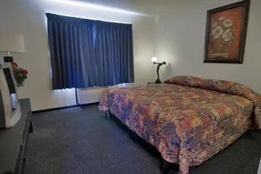 Americas Best Value Inn Mauston - Image 1
