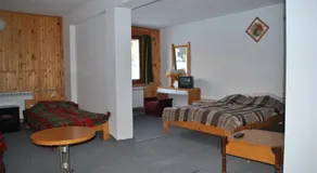 Kris Hotel - Image 4