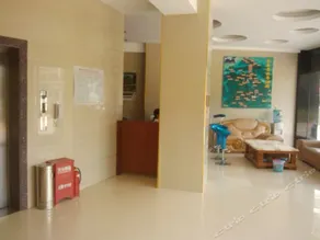 Donglai Business Hotel - Image 3