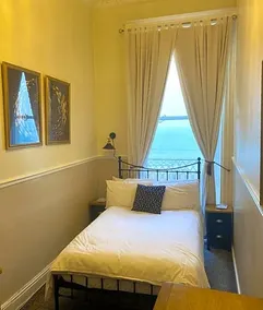 Premier Hotel - Image 5