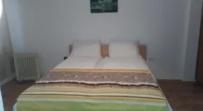 Apartment Pelican Burgas - Image 5