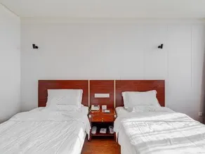 Rongfeng International Hotel - Image 5