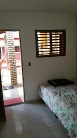 Leal Chales - Image 3