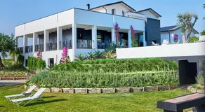 Idea 18 Boutique Hotel - Image 3