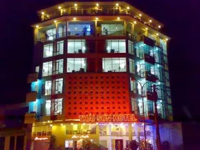 Thai Son Hotel - Image 1