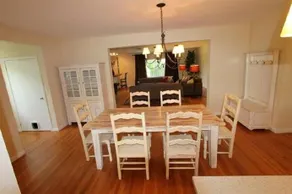 West Holywood 3 Bedroom With Pool - Image 2