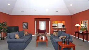 Watkins Glen Apartments - Image 5