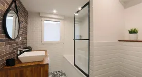 Modern and bright apartment near Tours - Image 4