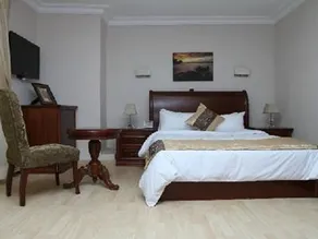 Cotton Suites - Image 2