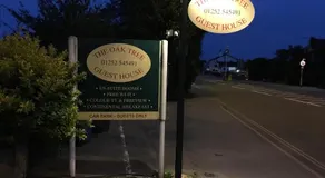 The Oak Tree Guest House - Image 3