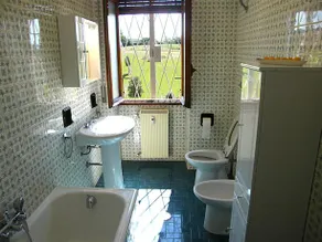 Rome In Green Apartment - Image 2