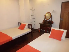 Sarras Guest House - Image 3