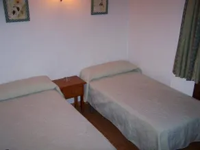 Hostal Villega - Image 4