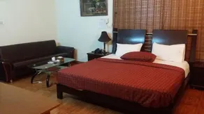 CasaBlanca Family Guesthouse Islamabad - Image 5