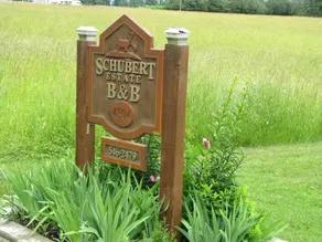Schubert Estate B&b - Image 2