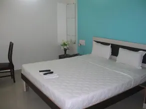 Treebo Trip Hotel Sai International - Image 3