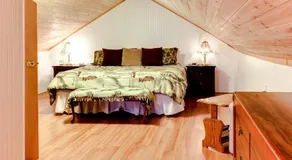 Scenic Bay Float Home Hideaway - Image 2