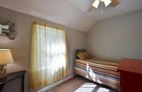Megansett Home 5 Bedrm - Image 2